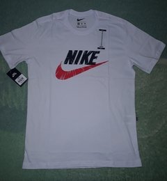 Camiseta Nike Premium